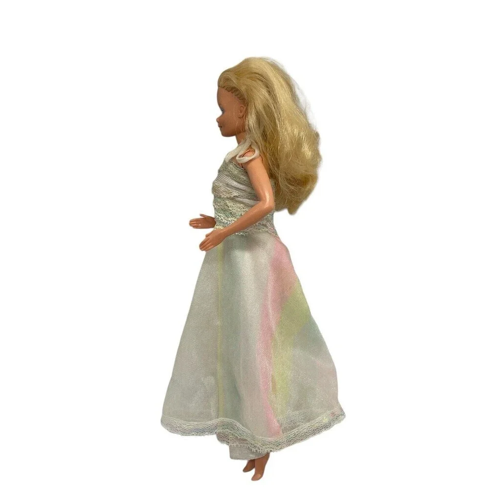 Vintage Happy Birthday Barbie #1922 1980 Collectible Fashion Doll Toy 80s